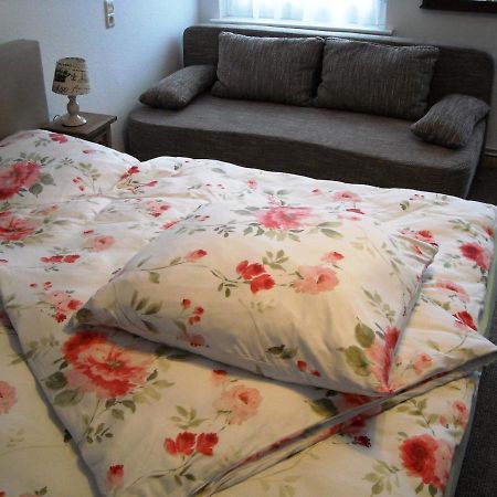 Ferienwohnung Auf Ehem. Alten Bauernhof 리벤발데 외부 사진