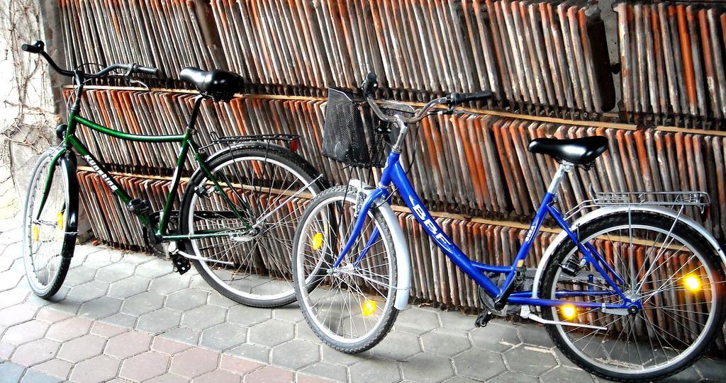 Ferienwohnung Auf Ehem. Alten Bauernhof 리벤발데 외부 사진