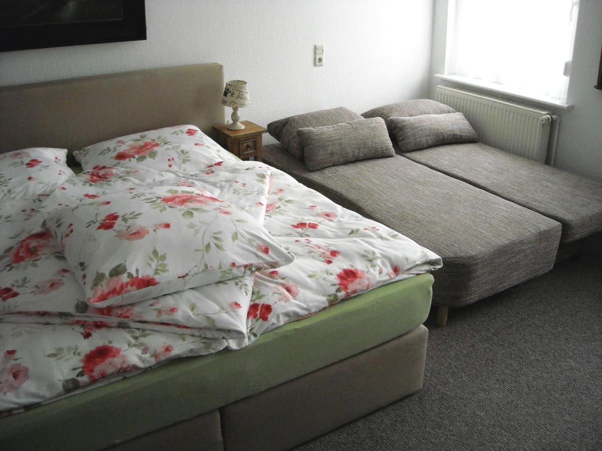 Ferienwohnung Auf Ehem. Alten Bauernhof 리벤발데 외부 사진